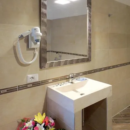 Πανσιόν Il Sole 3*